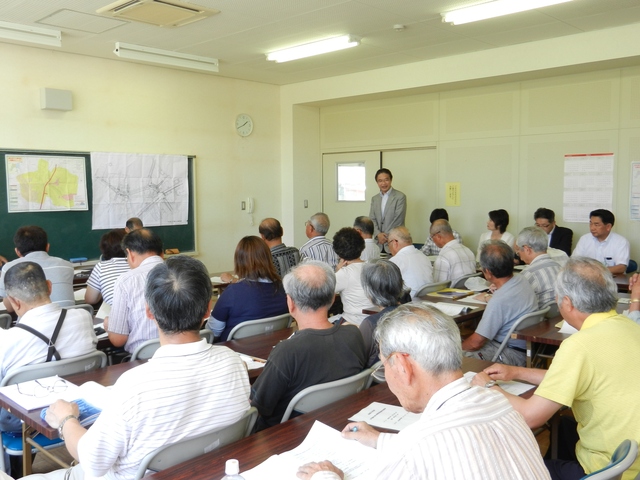 ■江戸橋架け替え事業促進協議会定期総会（北立誠小学校コミュニティルーム）