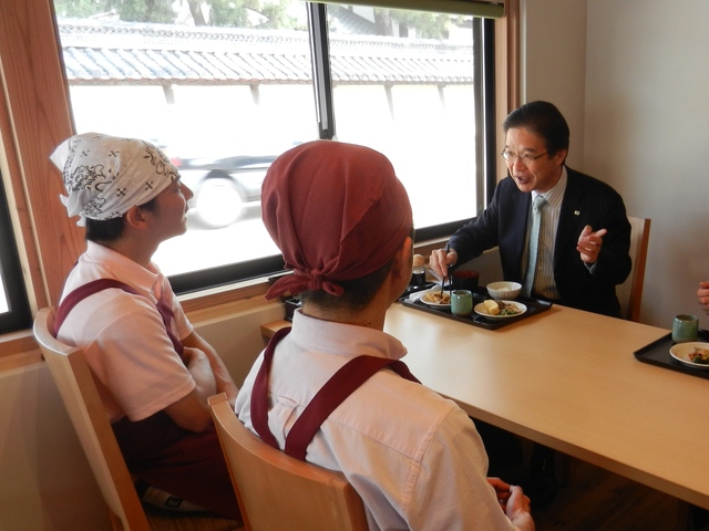 お惣菜レストラン「ぼんぼり」視察