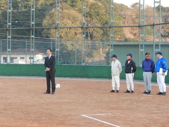 潮見早朝ソフトボールリーグ開会式