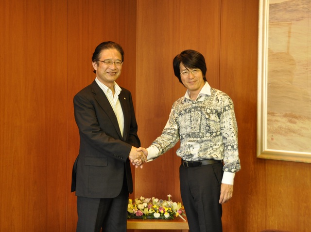 バリトン歌手　谷篤さんと