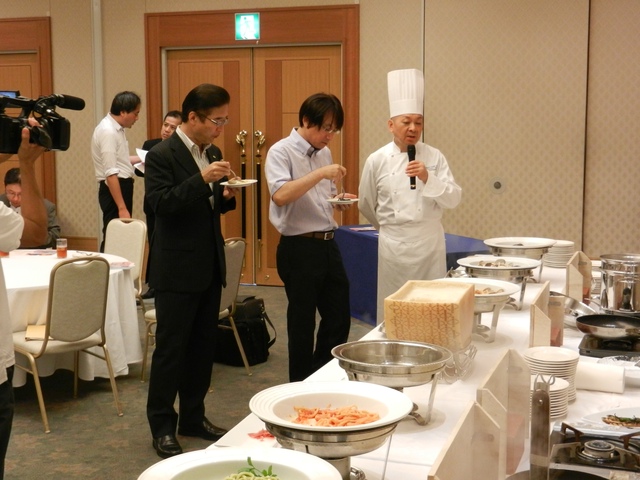 陸前高田で生産するパスタを使用したホテルメニュー試食会