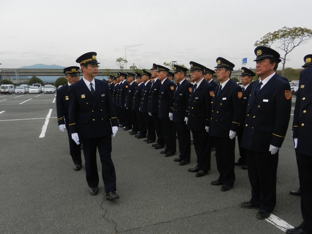 成25年度年末の交通安全県民運動 及び 年末年始特別警戒合同出発式