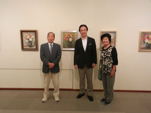 富内英一さん個展「95歳のばら展」鑑賞