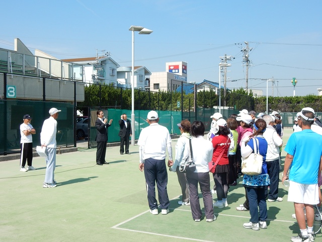 津シニア＆フェミニン・フレンドシップテニス大会 挨拶