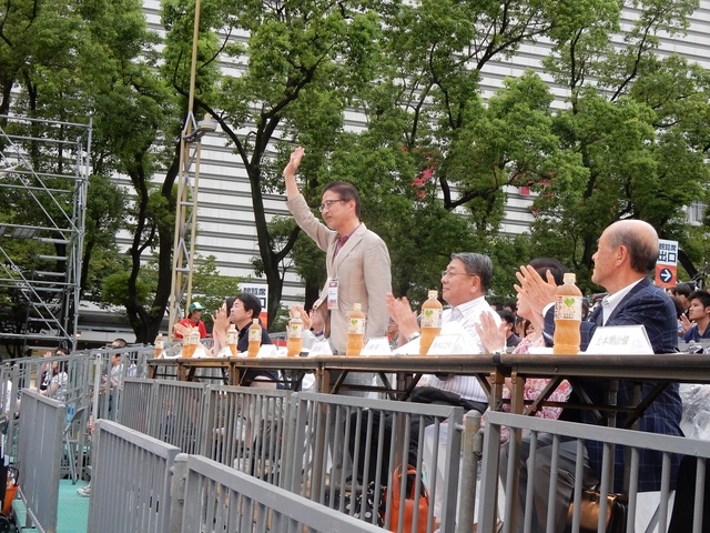 にっぽんど真ん中祭り