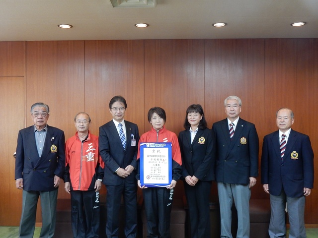 紀の国わかやま国体 弓道女子団体 優勝報告