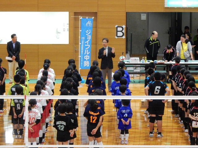 平成27年度津小学生バレーボール大会