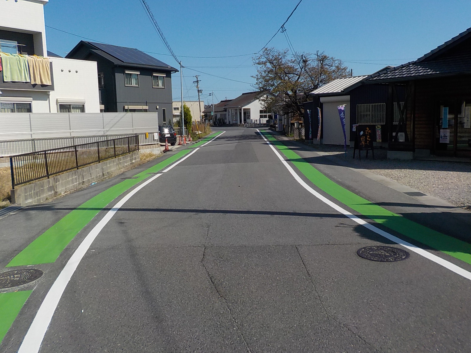 幅員の広い駅前通り施工後