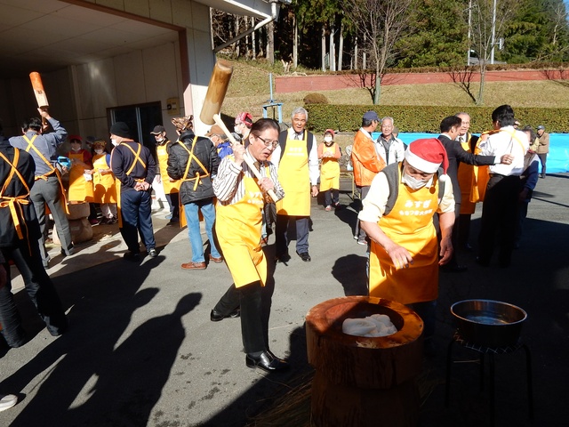 歳末餅つき大作戦2015 