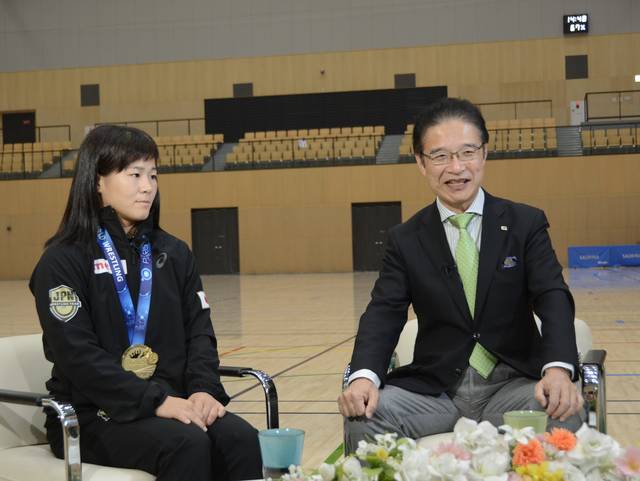 金メダリスト奥野春菜選手