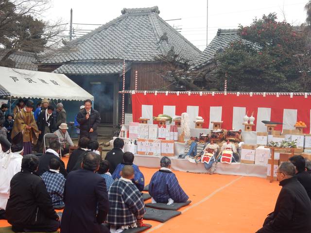 見初大明神（中野）獅子舞