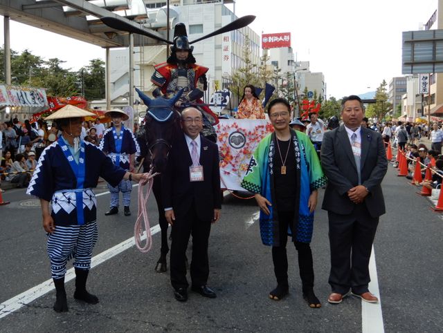 津祭り