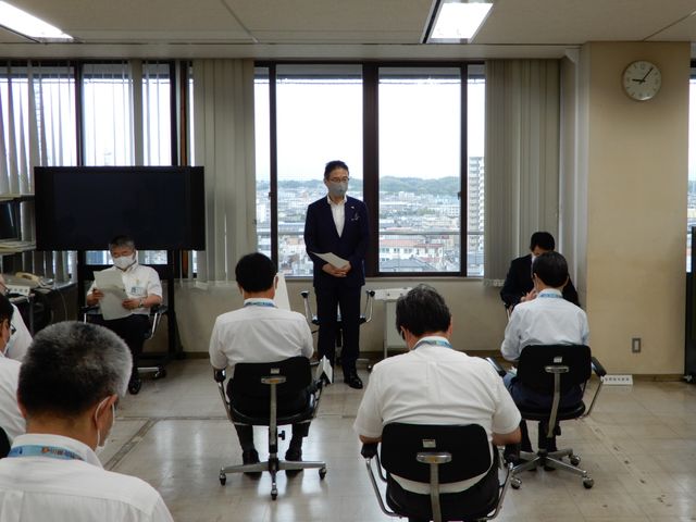 台風10号に伴う災害対策本部会議