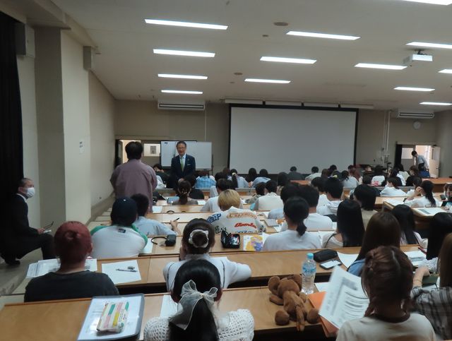 三重短期大学2